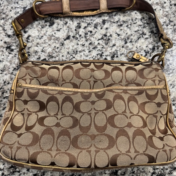 Coach purse - Picture 3 of 6